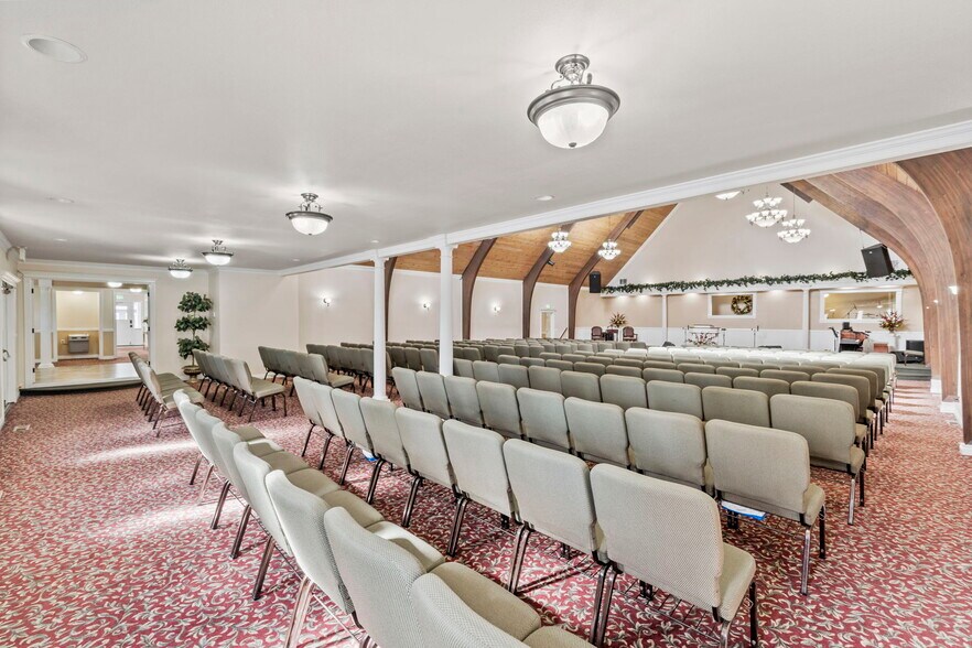 More Photos Of 3201 S 43rd St, Tacoma Specialty For Sale