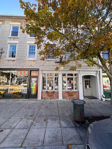 More Photos Of 56 Albany St, Cazenovia Office For Lease