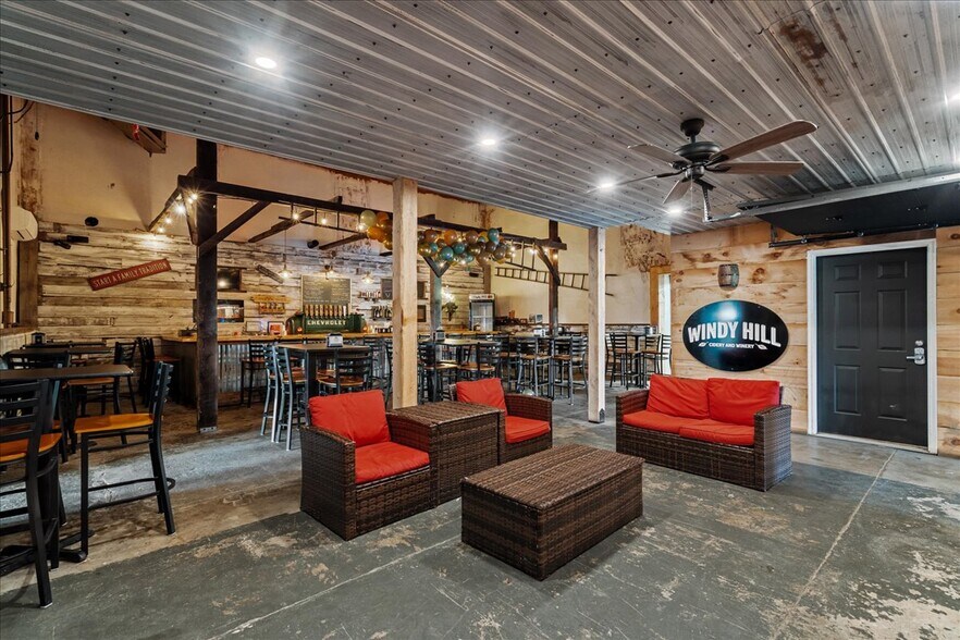 More Photos Of 1297 Brookview Station Rd, Castleton On Hudson Winery Vineyard For Sale