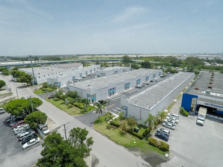 More Photos Of 2355 NW 70th Ave, Miami Warehouse For Lease