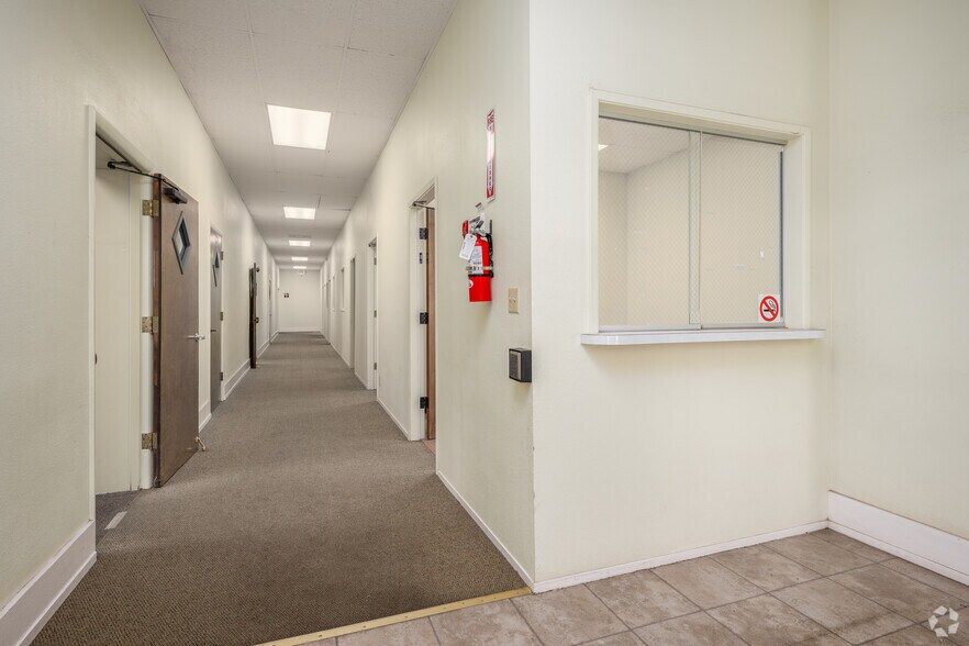 More Photos Of 115 N Butte St, Willows Loft Creative Space For Lease