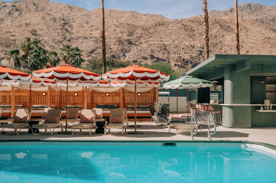 More Photos Of 1700 S Palm Canyon Dr, Palm Springs Hotel For Sale