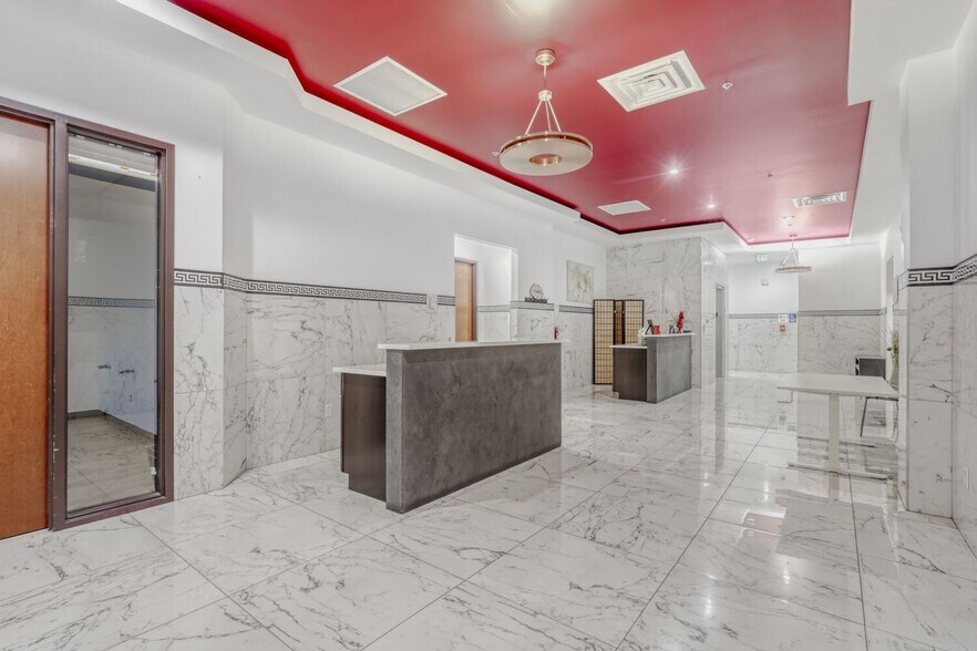 More Photos Of 5925 E Evans Ave, Denver Mixed Retail For Sale