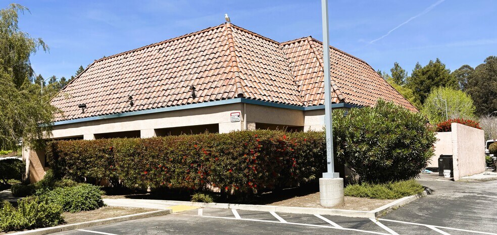 More Photos Of 2050-2128 Soquel Ave, Santa Cruz Storefront Retail Office For Lease