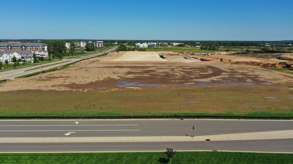More Photos Of 705 Settlers Ridge Pky, Woodbury Land For Sale