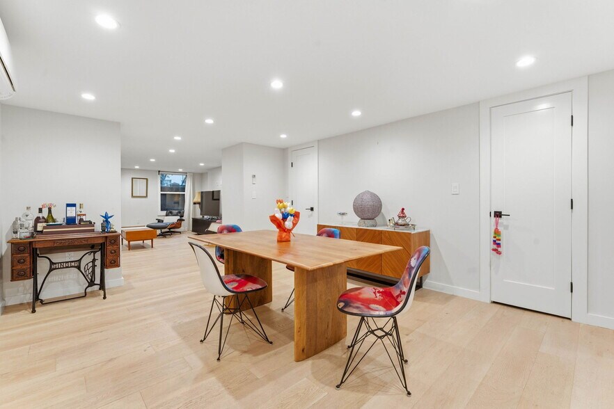 More Photos Of 30 Bergen St, Brooklyn Multifamily For Sale