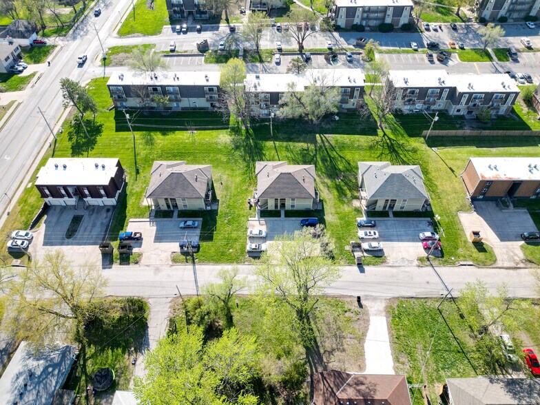 More Photos Of 8622-8630 Lane Ave, Raytown Apartments For Sale