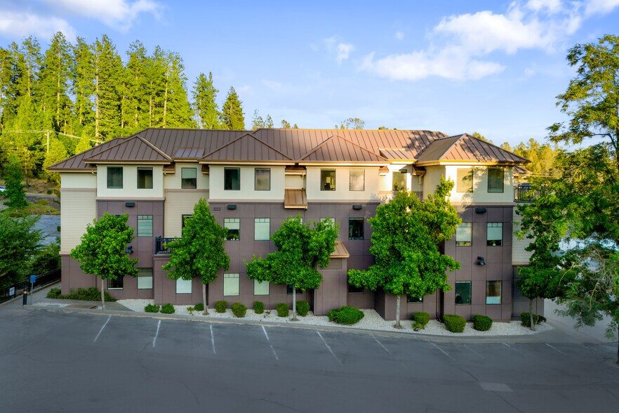 More Photos Of 900 E Main St, Grass Valley Medical For Lease
