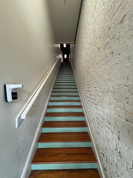 More Photos Of 109-111 N State St, Jackson Loft Creative Space For Sale