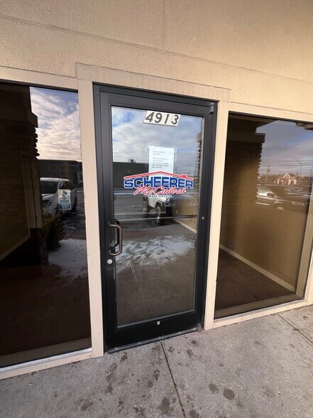 More Photos Of 4911-4915 Illinois Rd, Fort Wayne Office For Lease