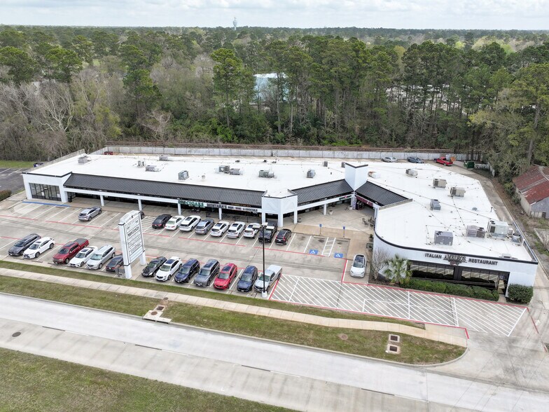 More Photos Of 22704 Tx-494-loop, Humble Unknown For Lease