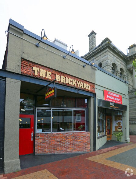 Primary Photo Of 784-788 Yates St, Victoria Restaurant For Sale