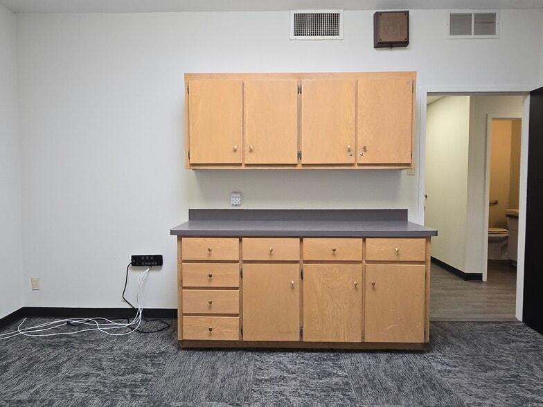 More Photos Of 4201 Camp Bowie Blvd, Fort Worth Medical For Lease
