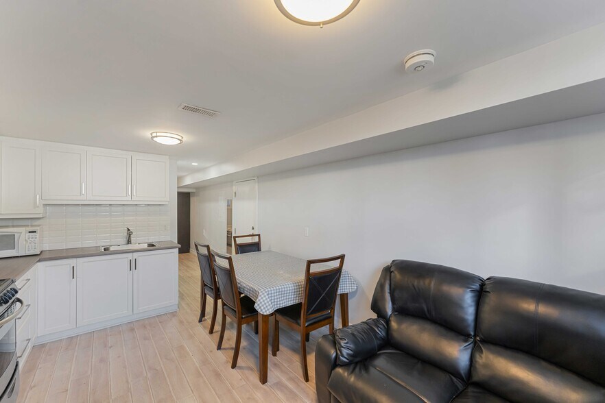 More Photos Of 732 Morin St, Ottawa Apartments For Sale