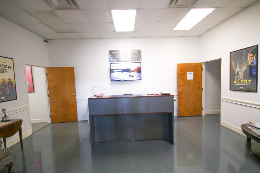 More Photos Of 1201 Stuart Ave, Albany Medical For Sale