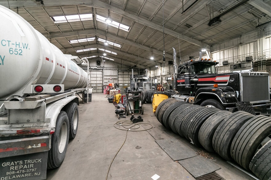 More Photos Of 56 US 46 Hwy, Columbia Distribution For Lease