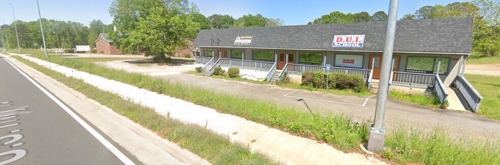 More Photos Of 1540 Highway 19 N, Thomaston Storefront For Lease