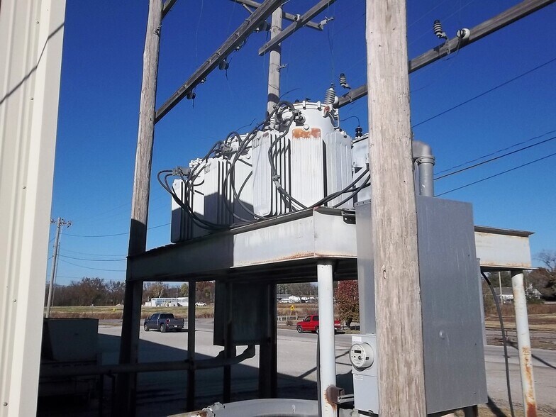 More Photos Of 1250 Tank Street, Neodesha Industrial For Sale