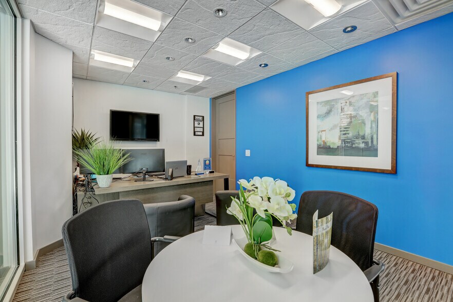 More Photos Of 1800 Glenarm Pl, Denver Office For Lease