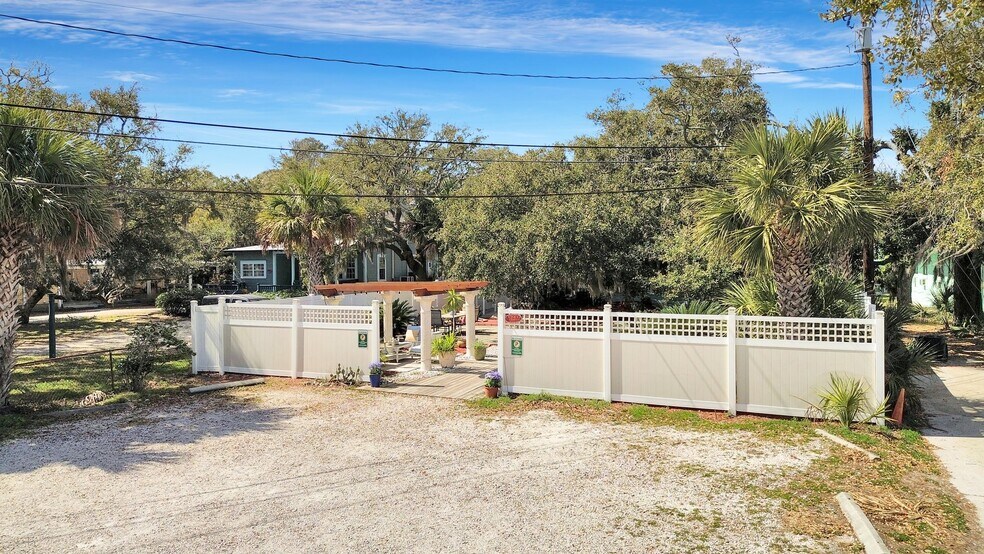 More Photos Of 24 Van Horne Ave, Tybee Island Hospitality For Sale