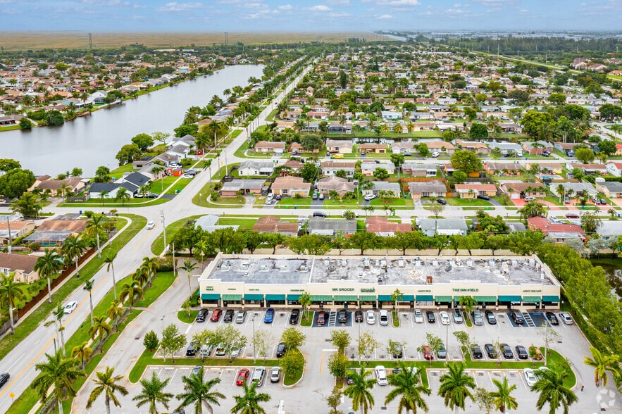 More Photos Of 11431-11461 W Oakland Park Blvd, Sunrise Unknown For Lease