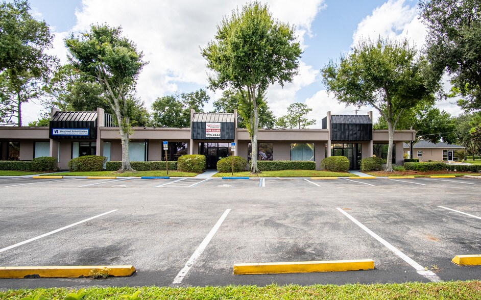 More Photos Of 2750-2756 Enterprise Rd, Orange City Medical For Lease