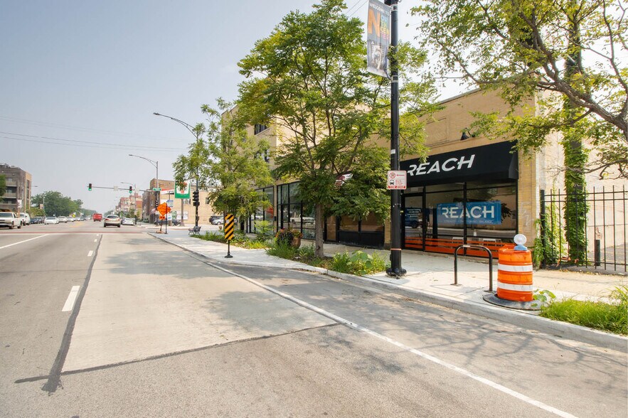 More Photos Of 3751-3759 N Western Ave, Chicago Multifamily For Sale
