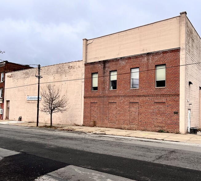 Primary Photo Of 1621 Forbes Ave, Pittsburgh Storefront Retail Office For Lease