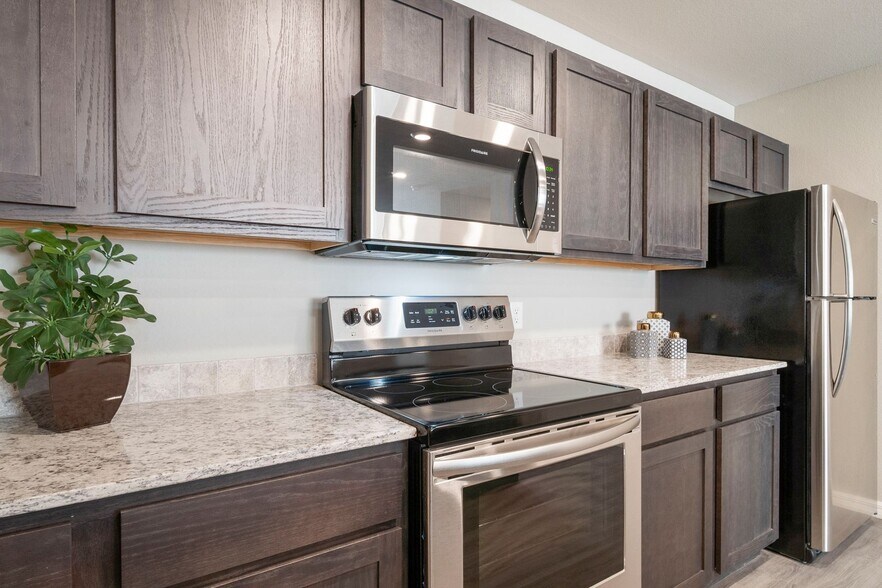 More Photos Of 617 Spallone Blvd, Springdale Apartments For Sale