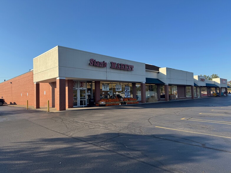 Primary Photo Of 33503-33533 5 Mile Rd, Livonia Storefront For Sale