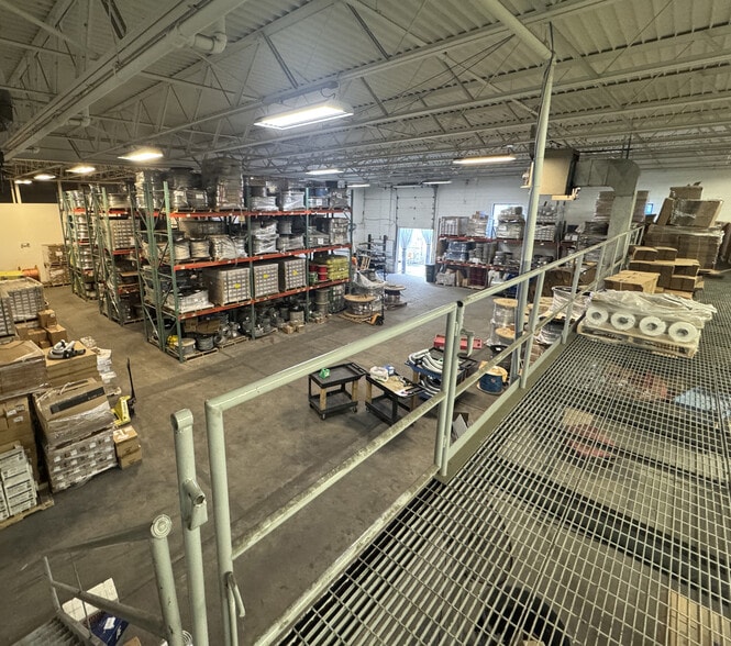 More Photos Of 25 Green St, Hackensack Warehouse For Lease