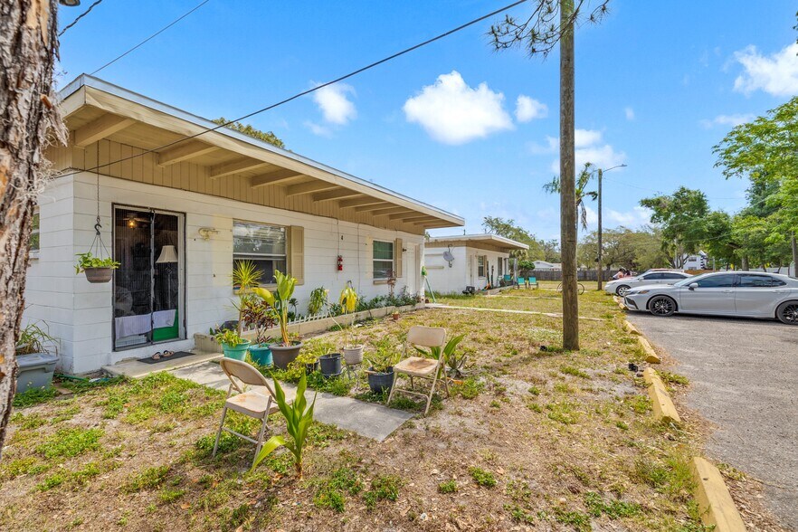 More Photos Of 11720 N 15th St, Tampa Apartments For Sale
