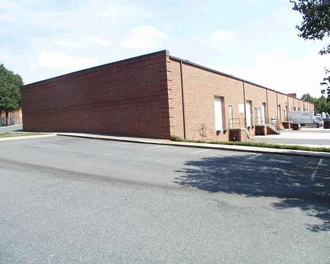 More Photos Of 6012 Old Pineville Rd, Charlotte Light Distribution For Lease