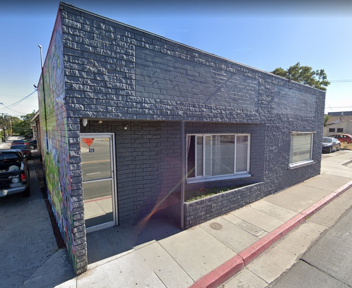 More Photos Of 620 Ryland St, Reno Storefront Retail Residential For Lease