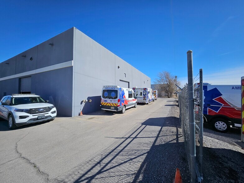 More Photos Of 920 S Valley Dr, Las Cruces Medical For Sale