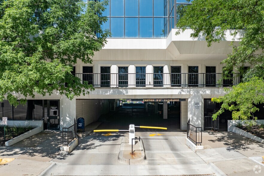 More Photos Of 9394 W Dodge Rd, Omaha Office For Sale