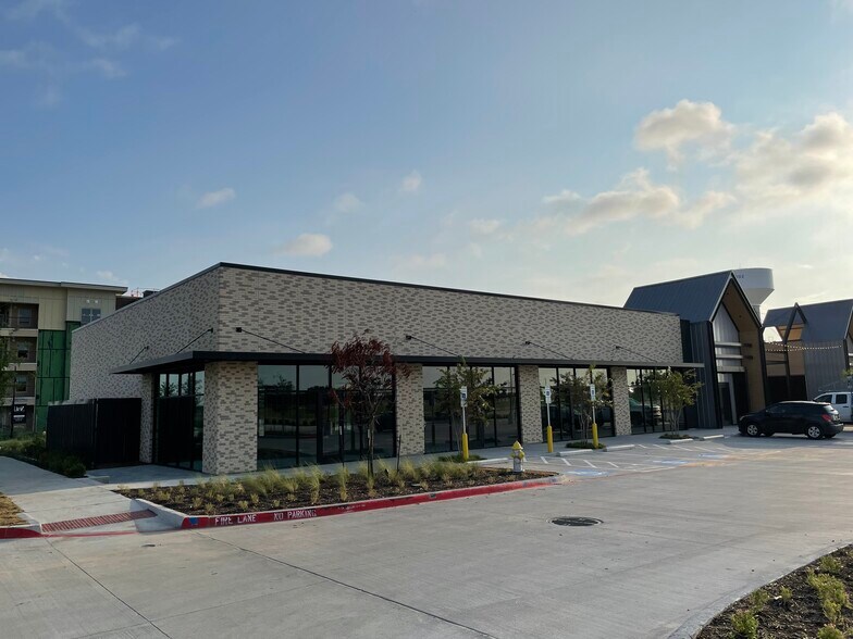 More Photos Of 2900 Pleasant Valley, Sachse Storefront For Lease