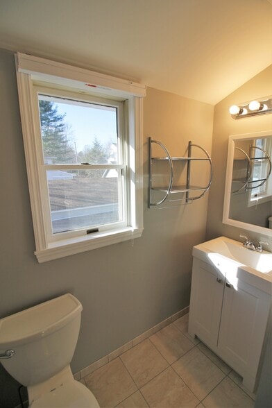 More Photos Of 270 Larkfield Rd, East Northport Storefront Retail Office For Sale
