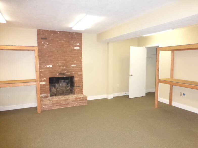 More Photos Of 1314 Pine Log Rd, Aiken Office Residential For Sale