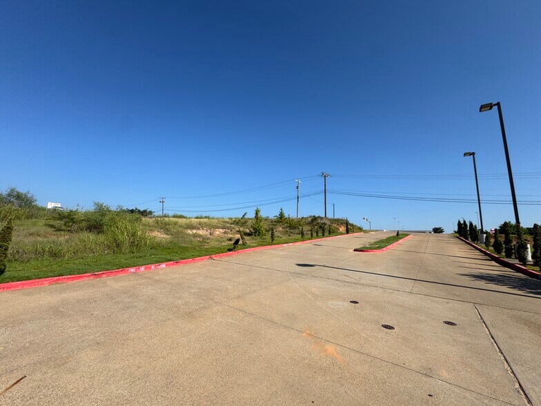 More Photos Of 2800 S Loop 256, Palestine Land For Sale