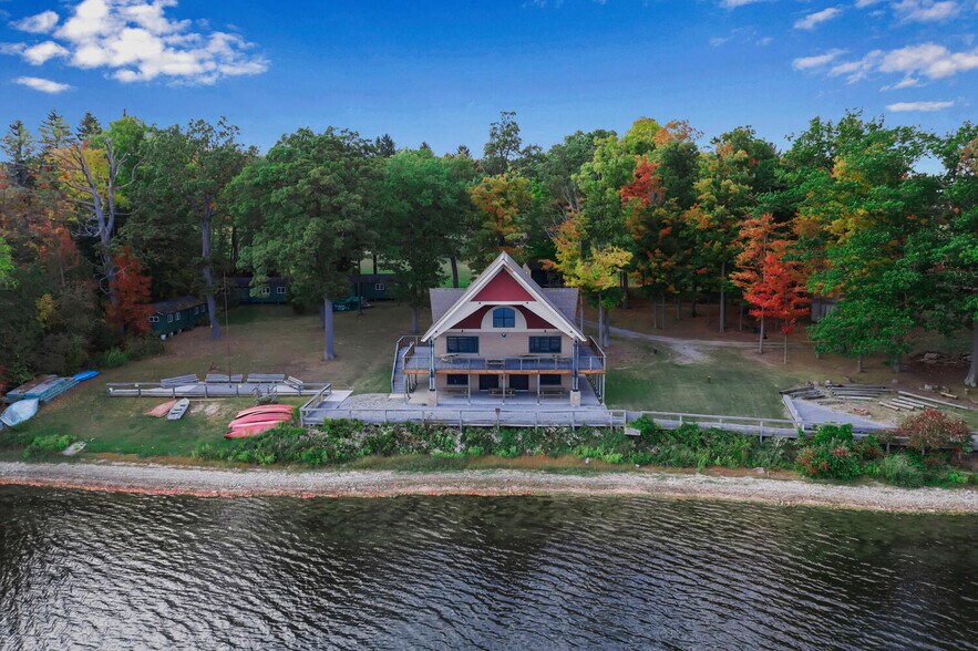 More Photos Of 6853 W Lake Rd, Silver Springs Trailer Camper Park For Sale