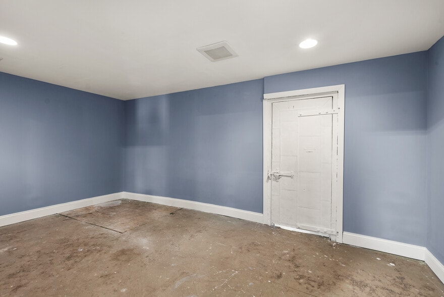 More Photos Of 50 1/2 Dalton Ave, Pittsfield Industrial For Sale