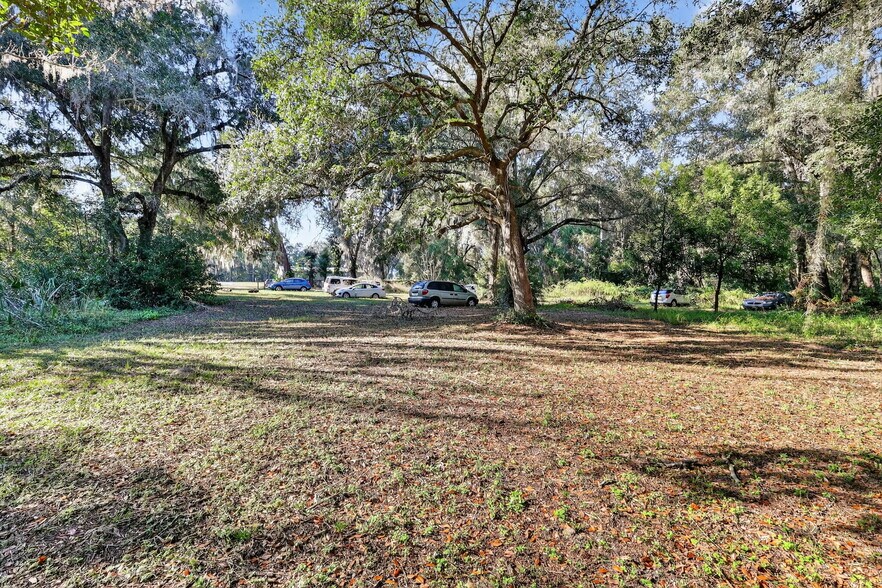 More Photos Of 21121 Highway 441 N, Micanopy Land For Sale