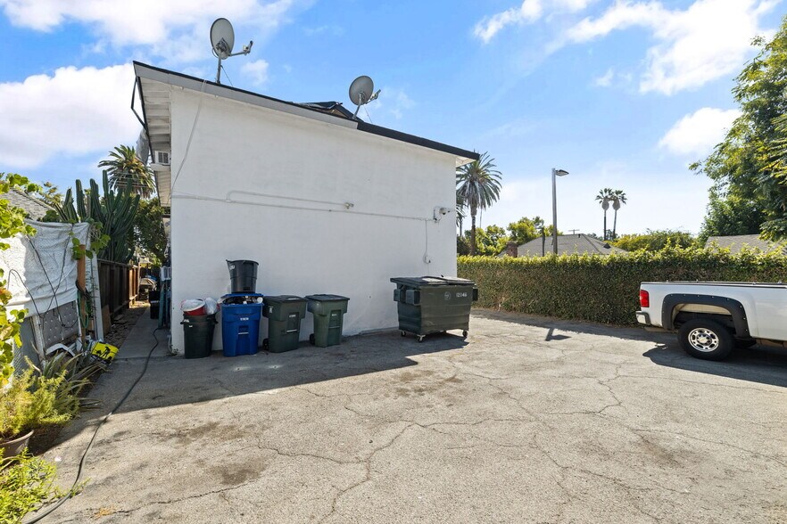 More Photos Of 541 N Summit Ave, Pasadena Apartments For Sale