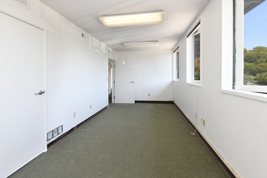 More Photos Of 2320 Channing Way, Berkeley Office For Sale