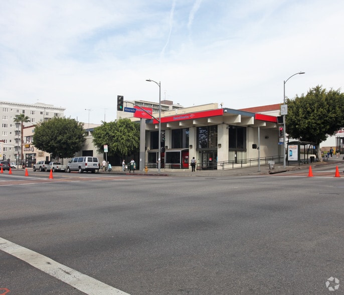 More Photos Of 2101 W 6th St, Los Angeles Bank For Sale