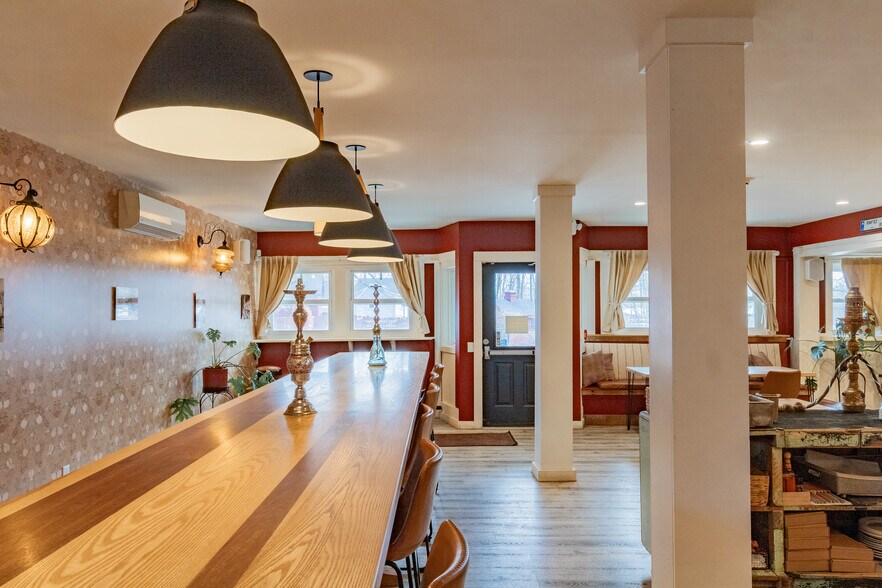 More Photos Of 424 Walnut Hill Rd, North Yarmouth Restaurant For Sale