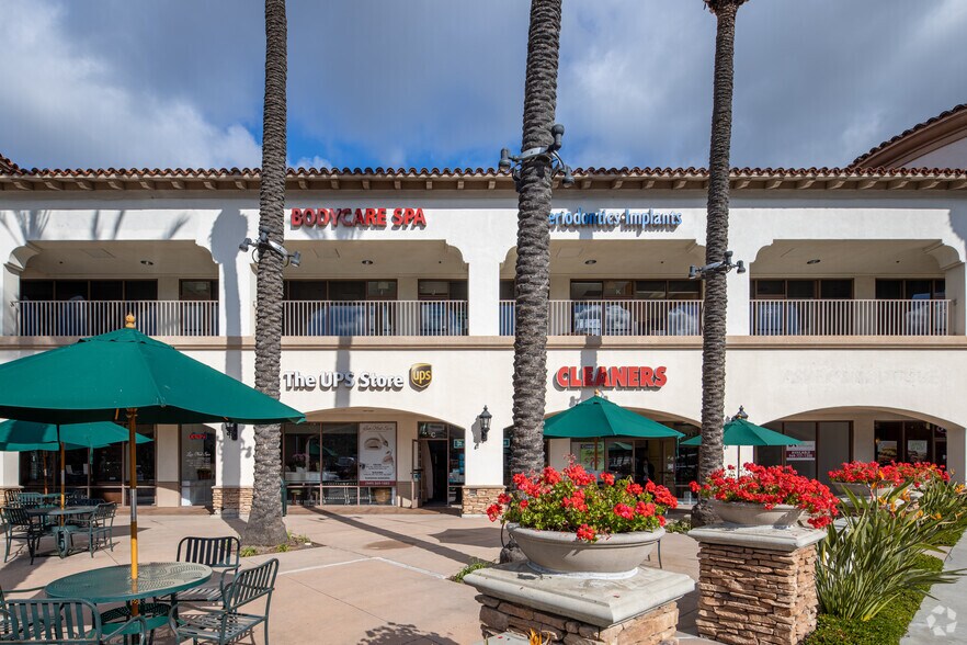 More Photos Of 1031 Avenida Pico, San Clemente Medical For Lease