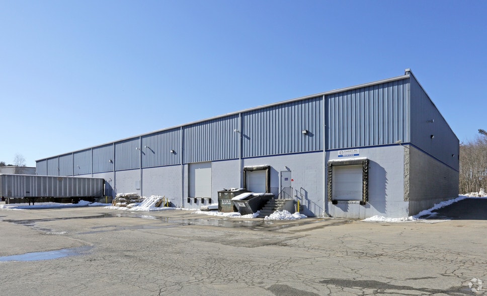 More Photos Of 55 Scotland Blvd, Bridgewater Warehouse For Lease