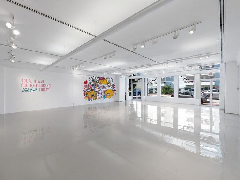 More Photos Of 721 Collins Ave, Miami Beach Storefront For Sale